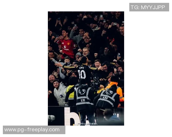 中超联赛曼联与阿森纳激战成平局绝杀瞬间震撼全场引发历史冷门